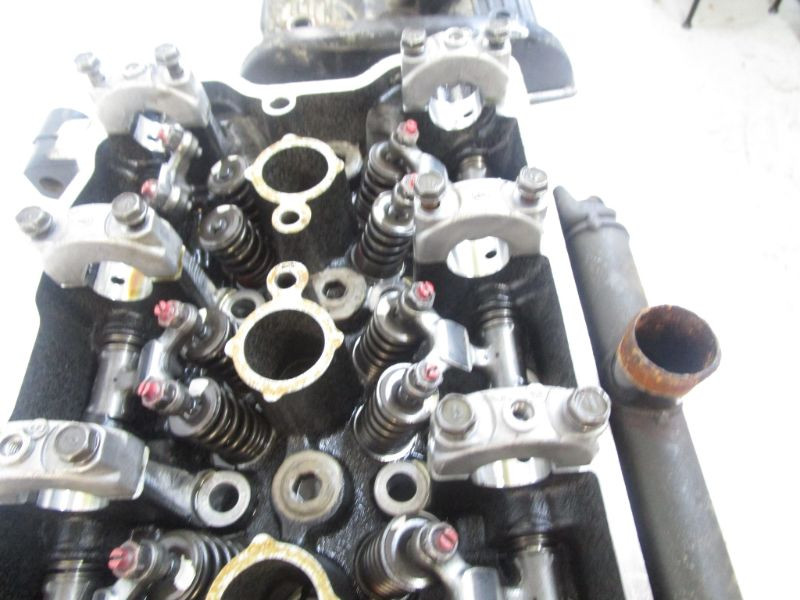 1986-1987 Kawasaki ZX 1000 GPZ Cylinder Head 11008-1147